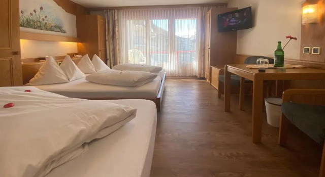 Hotel Restaurant Mattmarkblick, Buchen Sie Hotel Saas-Almagell Saastal