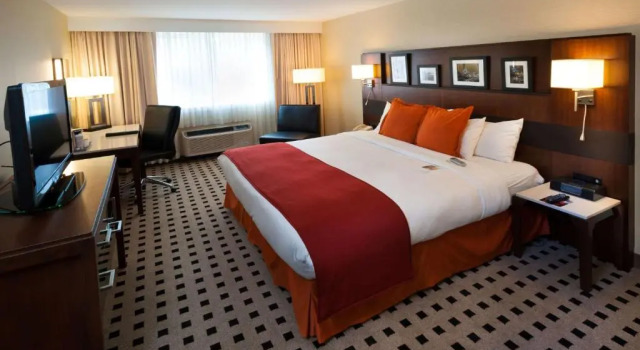Номер Standard Penn Harris Hotel Harrisburg, Trademark by Wyndham