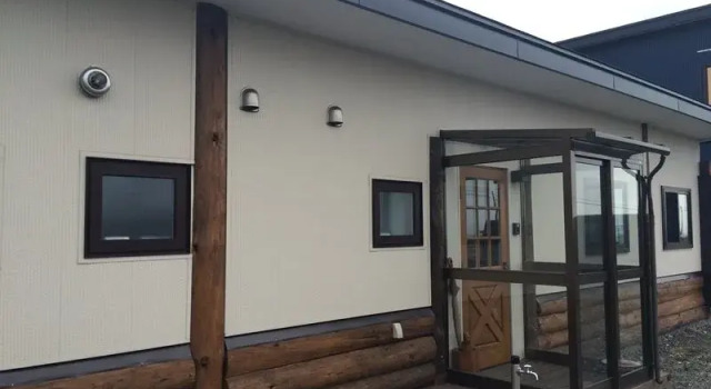 Horse Village Uma no Yado, Book Hotel Hoteller i Urakawa med parkering, Parkering