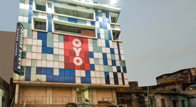 Capital O 76416 The Crown Plaza, Book Hotel Dhanbad Jharkhand