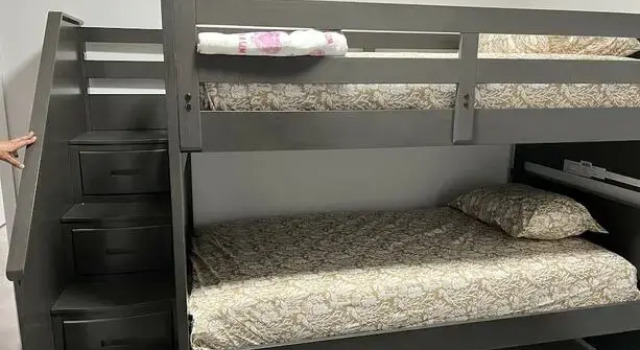 Airport Guest Suites
