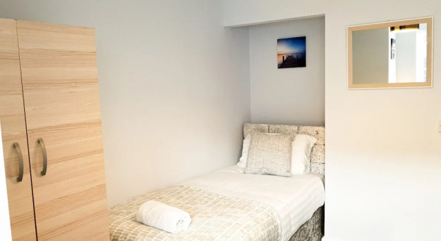 Accentia Lux Apartments, Забронировать Апартаменты/квартира Отели Англии с завтраком, Завтраки