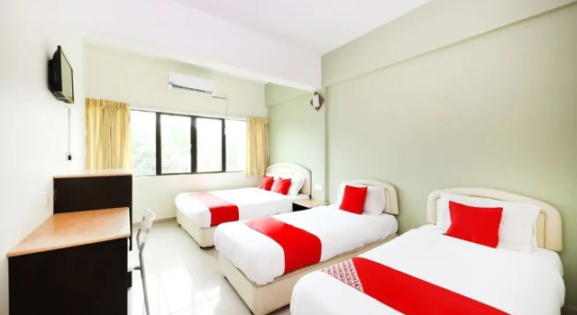 Люкс Hotel O Bahau Near Taisho Mountain Formerly Sri Mutiara Bahau