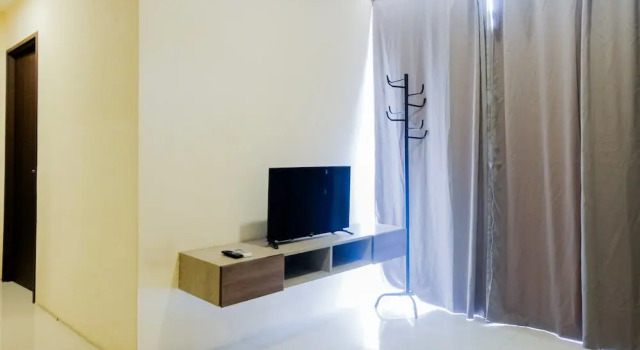 Spacious 2BR Bandara City Apartment near Soekarno Hatta, Prenota Appartamento Hotel a Tangerang con parcheggio, Parcheggio