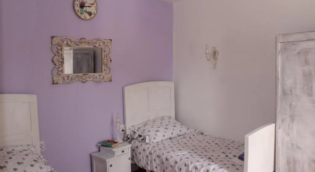 Двухместный номер с видом на город Guest House Gugily