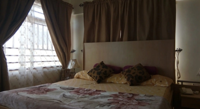 Urban Castle, Book Hotel Kado AbujaMun