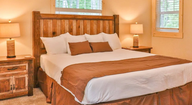Коттедж Grand Lost Lake Lodge