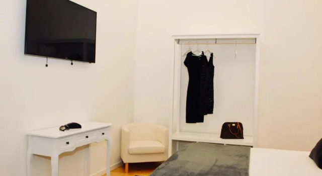 CLUVERIO11 LUXURY APARTMENT, Забронировать Апартаменты/квартира Отели Палермо с парковкой, рядом с Кафедральный собор, Парковка
