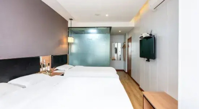 Люкс Deluxe Thank U Hotel (Danyang railway station store)