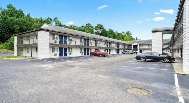 Southern Suites Columbus, Boek Hotel Hotels in Georgia met parkeren, Parkeren