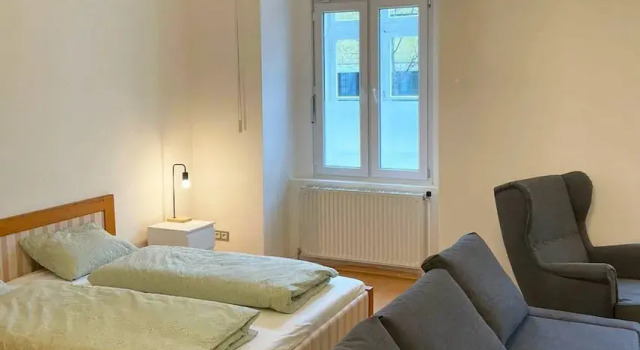 Welcoming Condo Of Peace In Prime Location Of Wien, Rezerwuj Apartament Hotele w Wiedeń z parkingiem, Parking