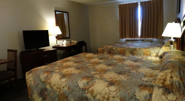 R & R Inn, Prenota Hotel Hotel a Alberta con parcheggio, Parcheggio