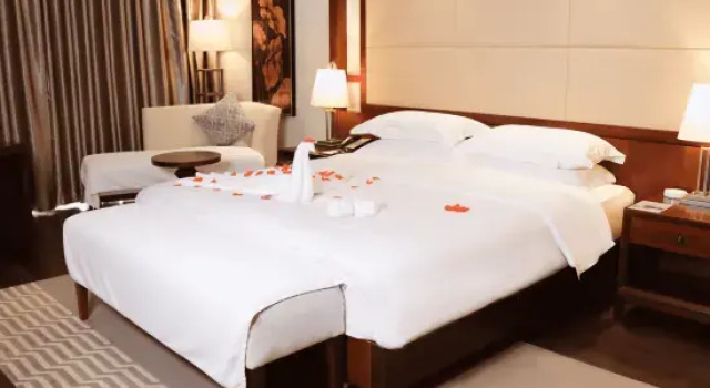 Одноместный люкс с 2 комнатами Wanda Realm Kunming Hailybinya
