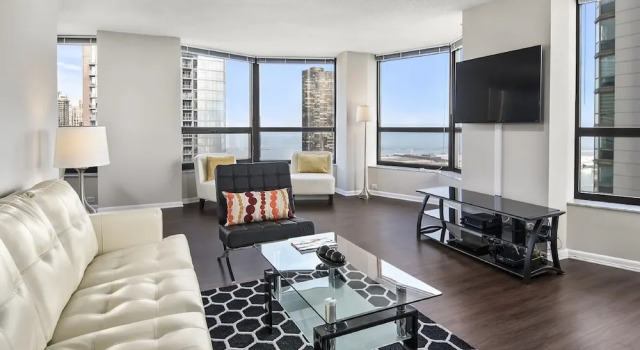 Luxury Suites At North Harbor Tower, Забронировать Отель Отели Чикаго с бассейном, рядом с Jazz Institute of Chicago, Бассейн