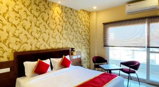 Номер Premium Goroomgo Singla Residency Kangra