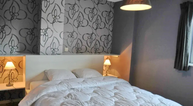 Holiday Home in Somme-leuze With Sauna & Garden, Забронировать Отель Сом-Лёз провинция Намюр