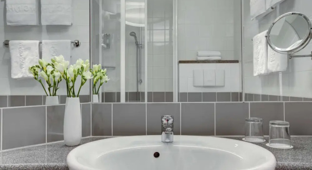 Номер Business IntercityHotel Berlin Ostbahnhof