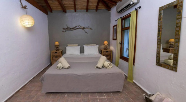 Cozy and Secluded House with Garden in Bodrum, Rezervovat Hotel Hotely v Mugla s parkováním, Parkování