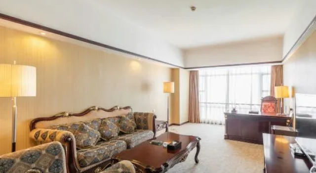 Люкс Superior Mangshi Hotel