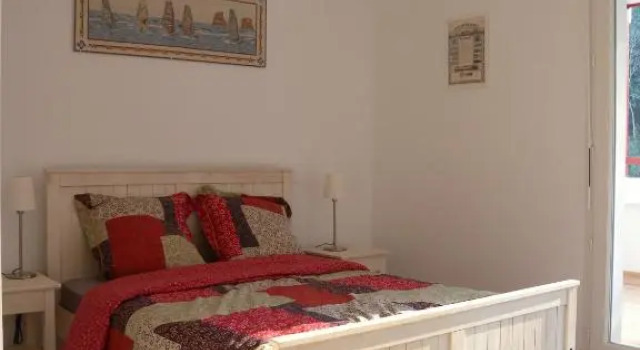 HENDAYE- T2 3*-Wifi-350m plage-terrasse-garage