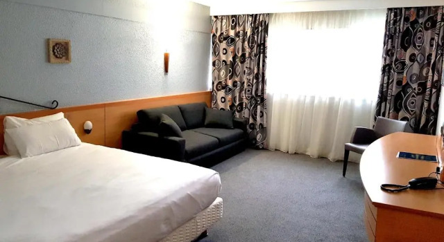 Семейный номер Executive Kyriad Prestige Mulhouse - Basel