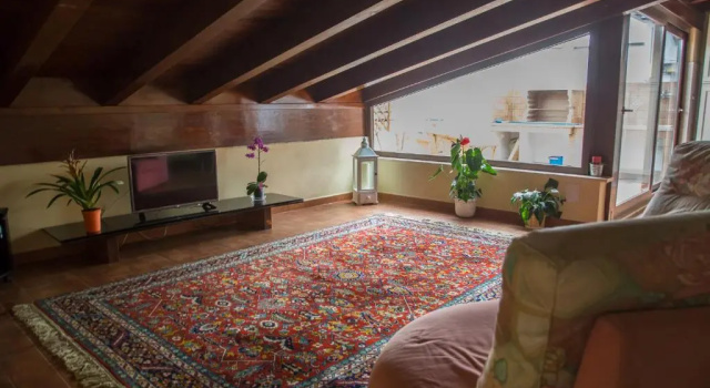 Mansarda in centro, Réserver Appartement Capri Leone Sicile