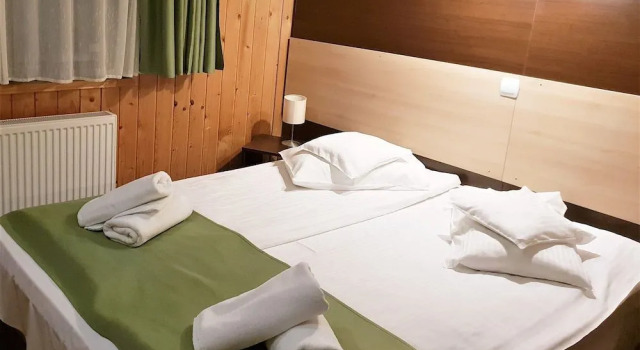 Traveland Boutique Resort Poiana Brasov, Забронировать Курортный отель Курортные отели Пояна-Брашова, рядом с Bradul Ski Slope, Курортный отель