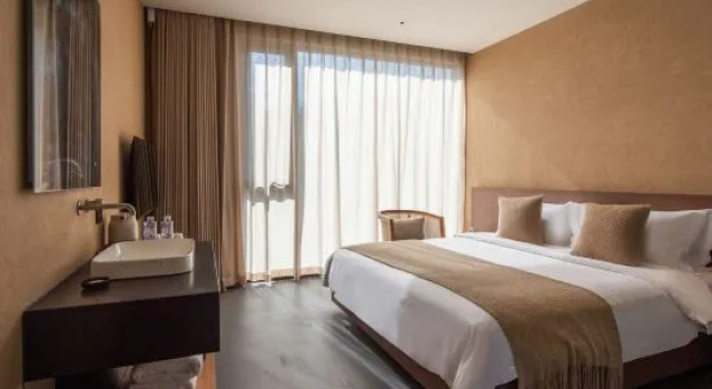 Люкс с 3 комнатами с видом на горы Sanya Qi Nanshan Hotel