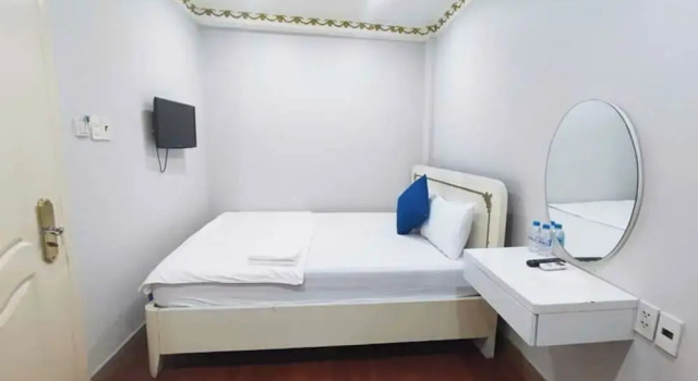 Двухместный номер Deluxe Crowne Meow Bui Vien Hotel 2