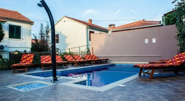 Apartments Mery, Rezerwuj Apartament Brac Island 