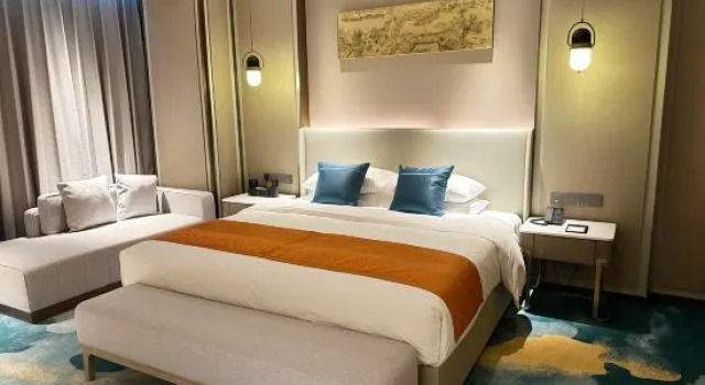 Полулюкс Deluxe Weihai Xintai International Hotel