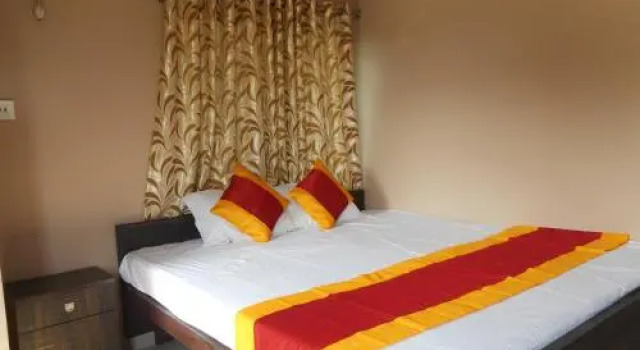 Hotel Utsav Plaza, Prenota Hotel Calcutta 