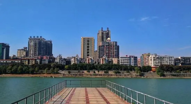 Century Famous City Hotel (Hengyang Wanda Branch), Rezervovat Hotel Cheng-jang Cheng-jang