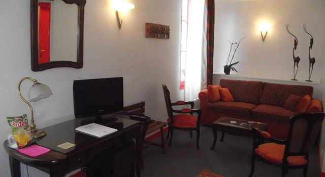 Номер Standard Hôtel de Paris et de la Poste