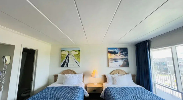 Четырёхместный номер Standard с видом на улицу Mariner Inn And Suites