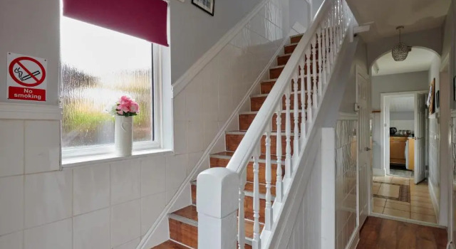 Коттедж Maintenance, Transport, Medical Teams Bargain, 3 Bed Detached House, Mold, Sleeps 1 to 5
