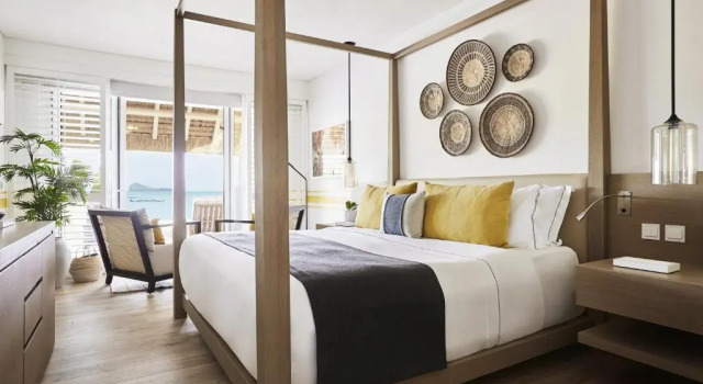 Полулюкс Ocean LUX* Grand Gaube Resort & Villas