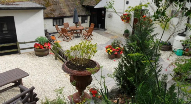 The Crown Country Inn, Забронировать Отель «постель и завтрак» Шрусбери Шропшир