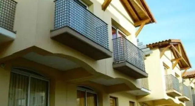 Solares de Maipú Apart Hotel