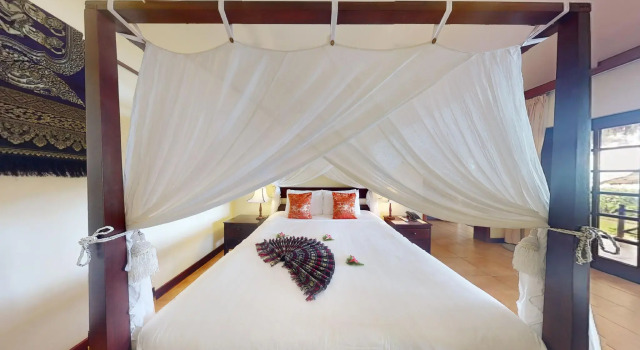 Cham Villas Boutique Luxury Resort