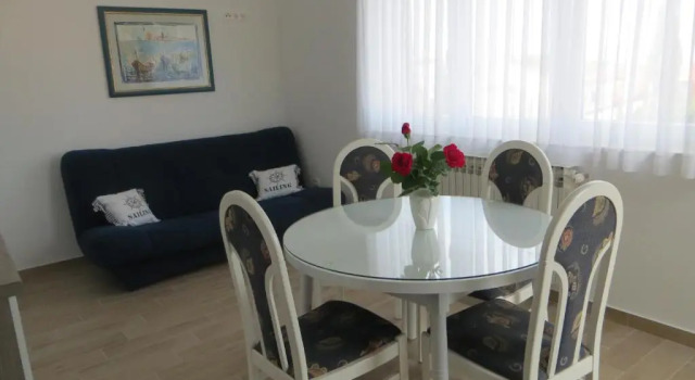 Апартаменты с 2 комнатами с видом на море Apartmani Jolic