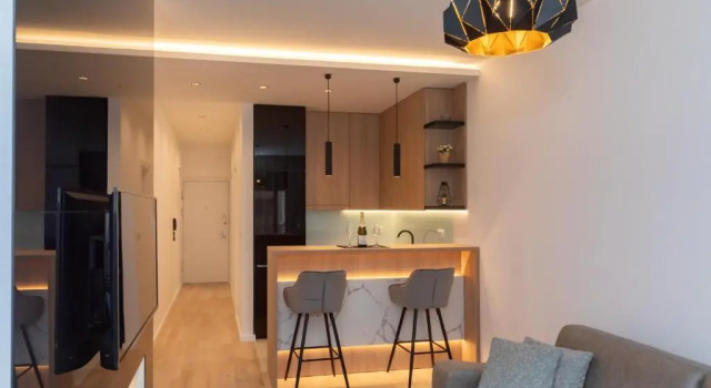Soho City A403, Book Hotel Bar Bar County