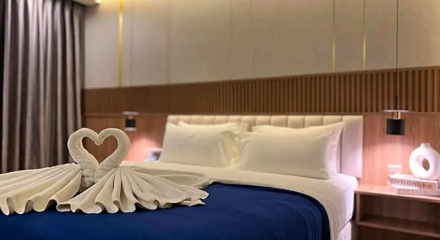 Номер Deluxe с балконом Harmony Phnom Penh Hotel