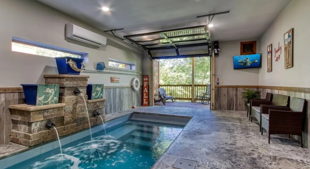 Номер Standard ERN822 - Smoky Oasis - Great Location, Private Indoor Heated Pool! cabin