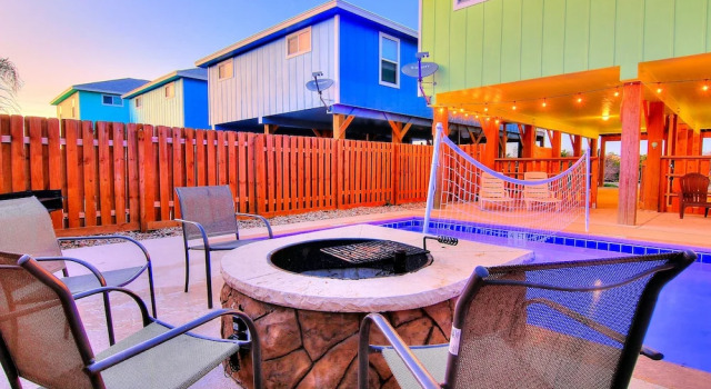 The Coast is Clear 3Br Home, Забронировать Дом для отпуска Коттеджи Порт-Аранзас, Коттедж