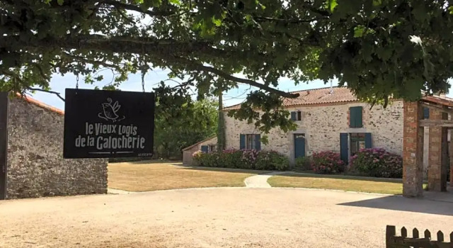 Le Vieux Logis de la Galocherie, Đặt Khách sạn Essarts en Bocage Pays de la Loire