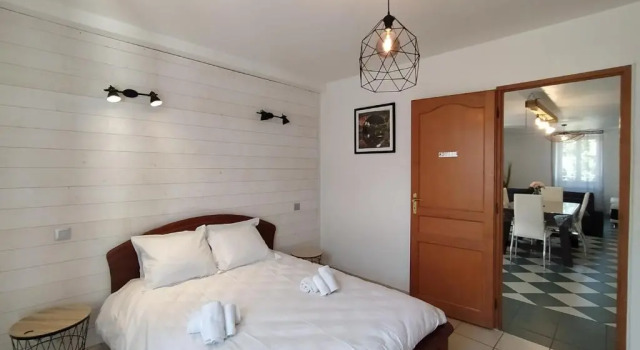 Апартаменты Maison Christy, spacieux, calme avec jardin