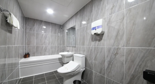 Четырёхместный номер Standard Eco Hotel