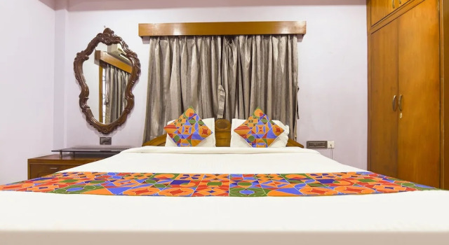 Номер Premium Fabhotel The Eden Ruby