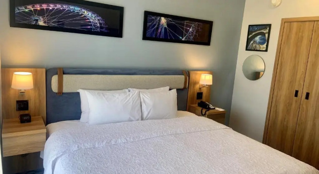 Camera Standard Hampton by Hilton Aguascalientes Downtown